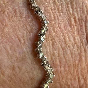 Retro Unique 3k Diamond 14k white gold wave tennis bracelet